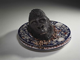 Bertozzi & Casoni, Marble and head of a monkey?, 2013, &copy; Bertozzi & Casoni, VG Bild-Kunst, Bonn